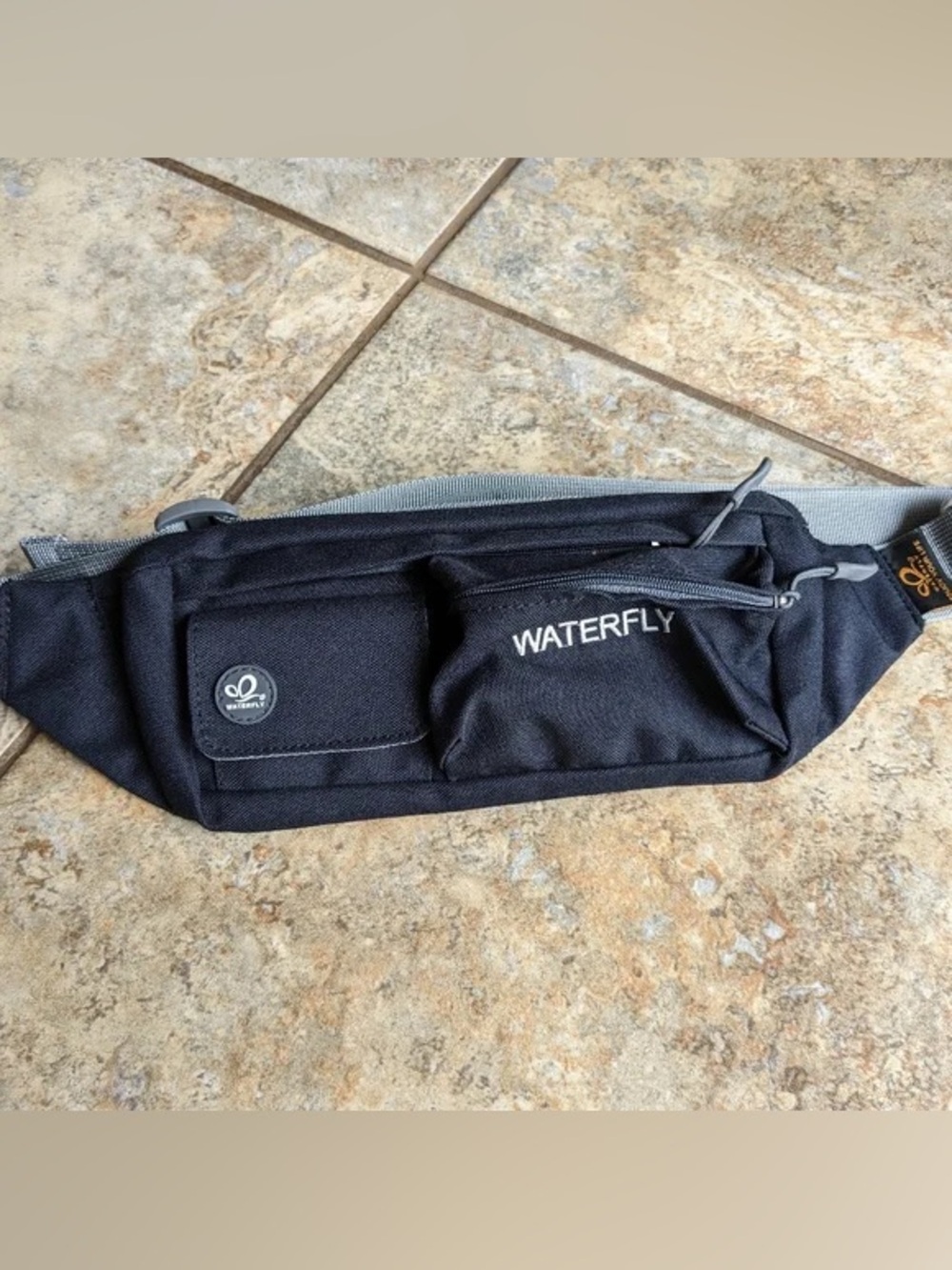 WATERFLY Black Men's Belt Bag with Multiple Pockets